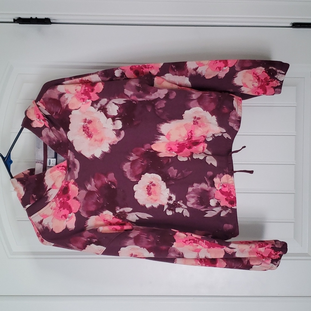 Old Navy Floral Sweatshirt Bottom Draw String
